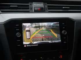 Volkswagen Passat (2019) thumbnail 15