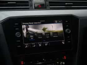 Volkswagen Passat (2019) thumbnail 17