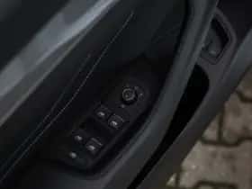 Volkswagen Passat (2019) thumbnail 22
