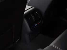 Volkswagen Passat (2019) thumbnail 25