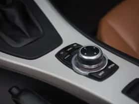 BMW 3-Serie (2010) thumbnail 12