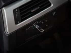 BMW 3-Serie (2010) thumbnail 19