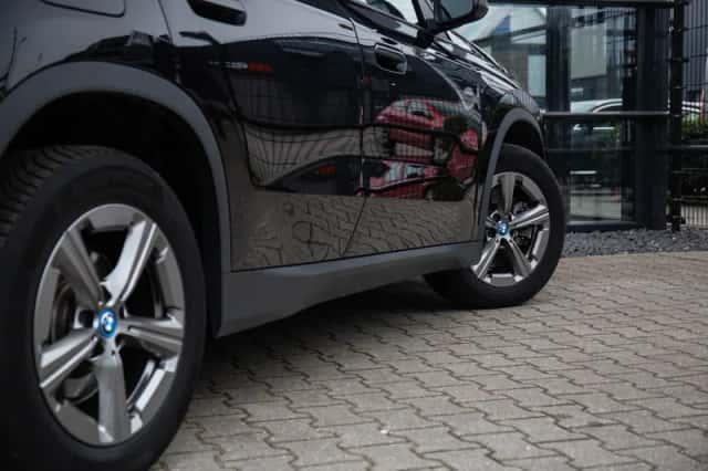 BMW X1 (2023) thumbnail 5