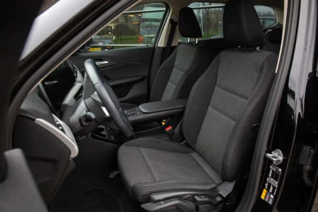 BMW X1 (2023) thumbnail 6