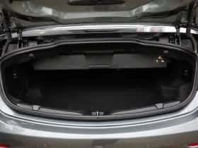 Mercedes-Benz E-Klasse thumbnail 32