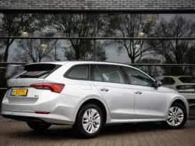 Škoda Octavia (2020) thumbnail 3