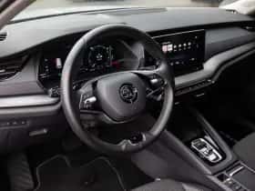 Škoda Octavia (2020) thumbnail 8