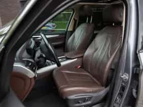 BMW X5 (2013) thumbnail 6