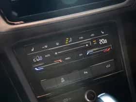 Volkswagen Touran thumbnail 18
