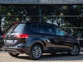 Volkswagen Touran thumbnail 3