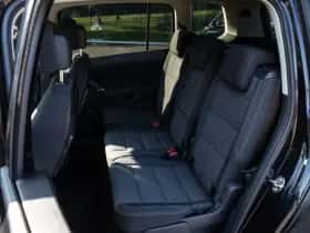 Volkswagen Touran thumbnail 7