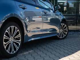 Toyota Corolla (2019) thumbnail 5