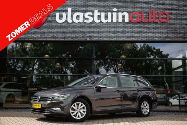 Volkswagen Passat (2020) thumbnail 1