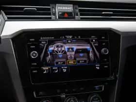Volkswagen Passat (2019) thumbnail 17