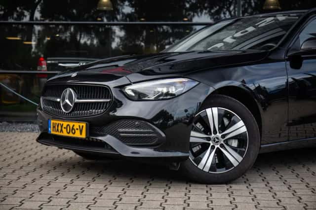 Mercedes-Benz C-Klasse (2023) thumbnail 4