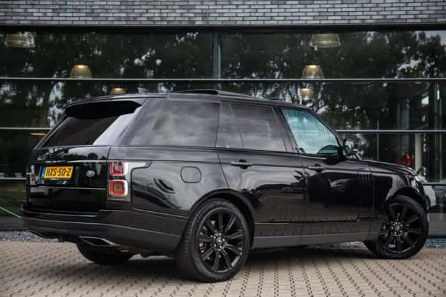 Land Rover Range Rover (2021) thumbnail 3
