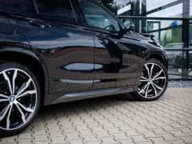 BMW X2 (2021) thumbnail 6