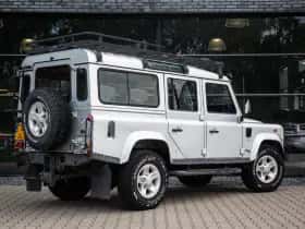 Land Rover Defender (1998) thumbnail 6