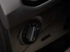 SEAT Leon (2018) thumbnail 23