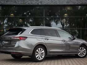 Škoda Superb (2024) thumbnail 3