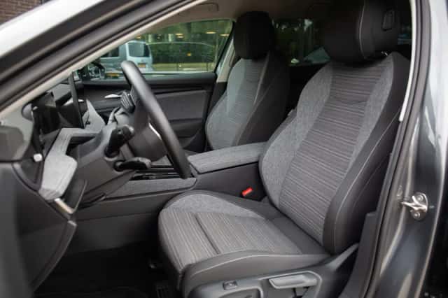 Škoda Superb (2024) thumbnail 6