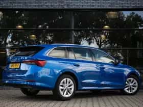 Škoda Octavia (2020) thumbnail 3
