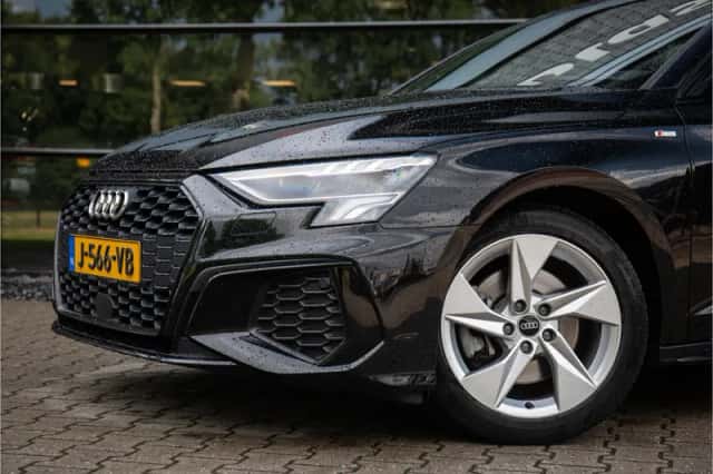 Audi A3 (2020) thumbnail 4