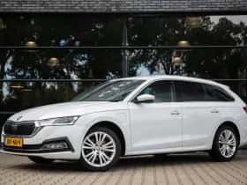 Škoda Octavia (2020) thumbnail 2