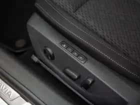 Škoda Octavia (2020) thumbnail 23