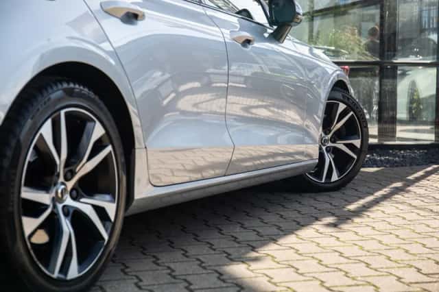 Volvo V60 (2020) thumbnail 5