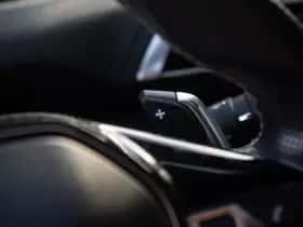Peugeot 3008 (2016) thumbnail 12