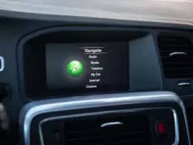 Volvo V60 (2017) thumbnail 14