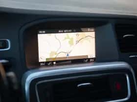 Volvo V60 (2017) thumbnail 15