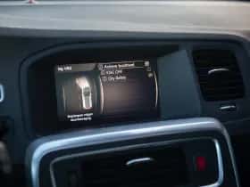 Volvo V60 (2017) thumbnail 16