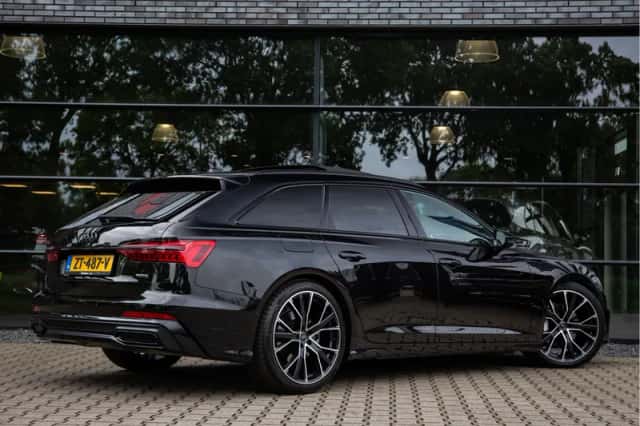 Audi A6 (2018) thumbnail 2
