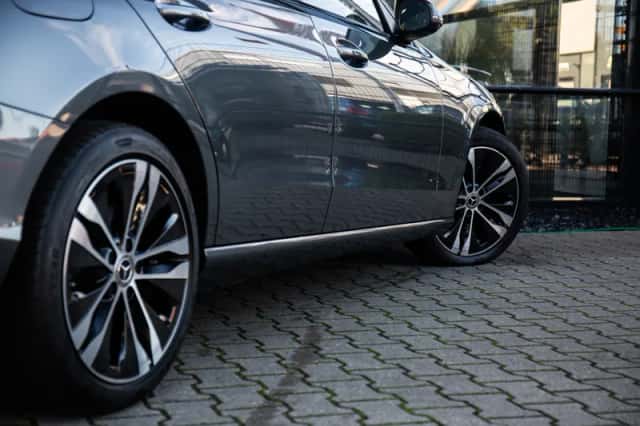 Mercedes-Benz C-Klasse (2023) thumbnail 5
