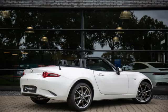 Mazda Mx (2023) thumbnail 3