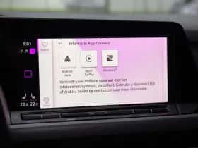 Volkswagen Golf (2020) thumbnail 17