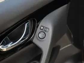 Nissan Qashqai (2017) thumbnail 23
