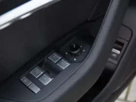 Audi A6 (2022) thumbnail 24
