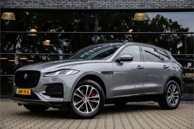 Jaguar F-Pace (2022) thumbnail 6
