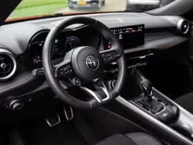 Alfa Romeo Tonale (2023) thumbnail 4