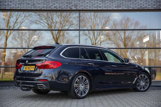 BMW 5-Serie (2017) thumbnail 2