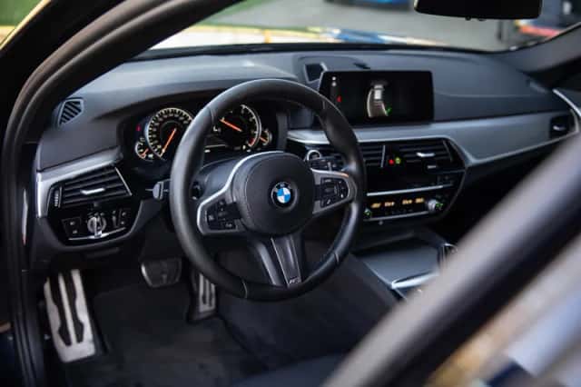 BMW 5-Serie (2017) thumbnail 3