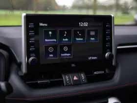 Toyota RAV4 (2021) thumbnail 16