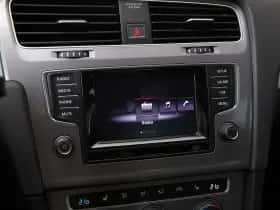 Volkswagen Golf (2013) thumbnail 12