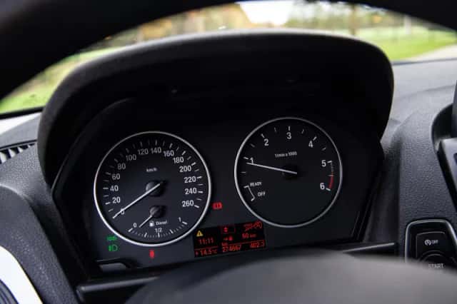 BMW 1-Serie (2014) thumbnail 4