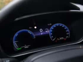 Toyota Corolla (2023) thumbnail 5