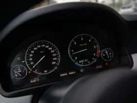 BMW 5-Serie (2014) thumbnail 6