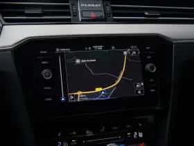 Volkswagen Passat (2019) thumbnail 13